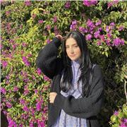 Tutora de inglés en Barcelona que ahora mismo está trabajando como auxiliar de inglés. Vengo de los Estados Unidos y llevo 7 meses en Barcelona. Hablo inglés nativo igual como el español